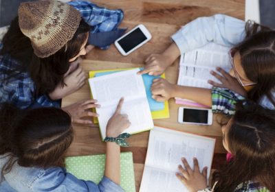 Think Together, Understand Deeper: The Critical Thinking Benefits of Collaborative Classrooms